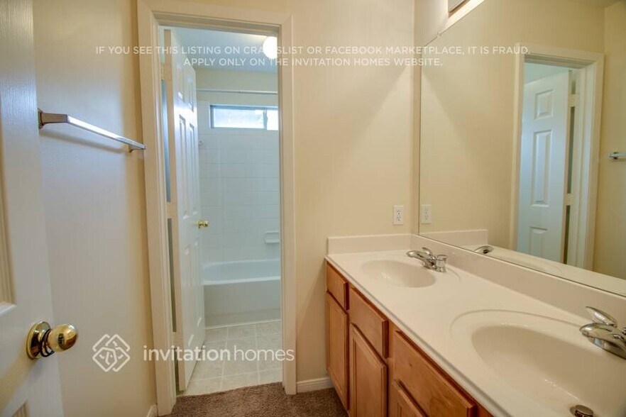 Building Photo - 6627 Gorton Dr