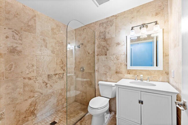 Building Photo - 15316 79th Terrace N