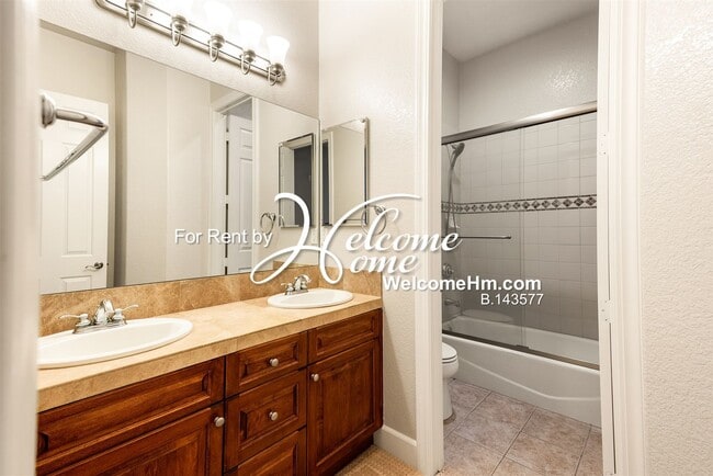 Building Photo - 15020 Redmond Lp