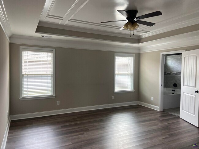 Building Photo - 315 Lasso Drive