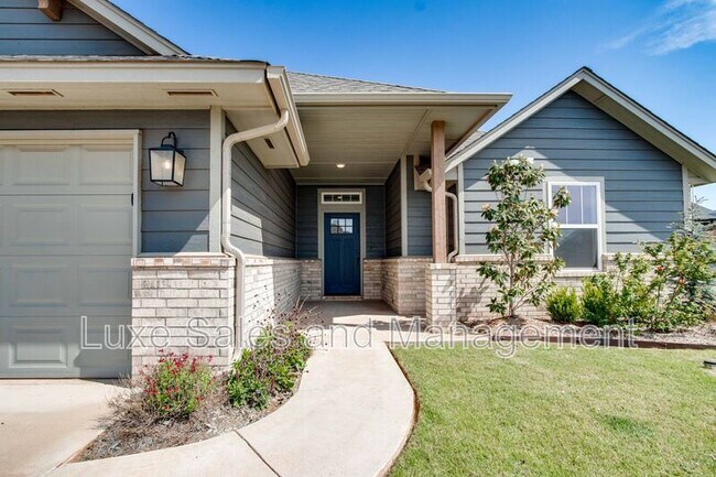 Building Photo - 6133 Frankie Lynn Ln