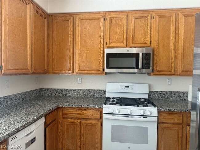 Building Photo - 2235 Le Conte Ave