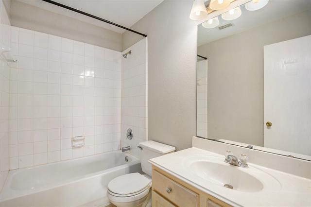 Building Photo - 4225 Silverwood Trail