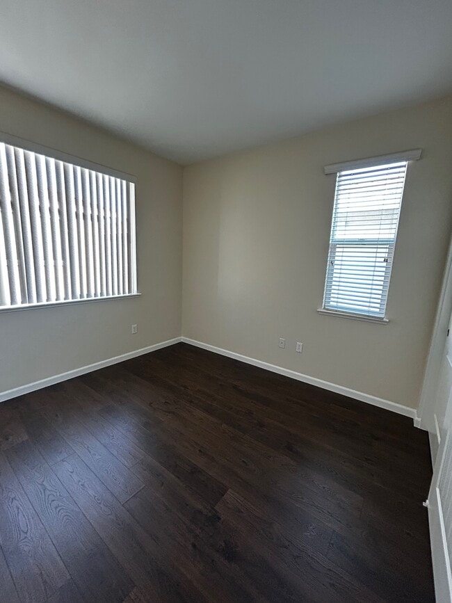 Building Photo - 2155 Bolero Dr