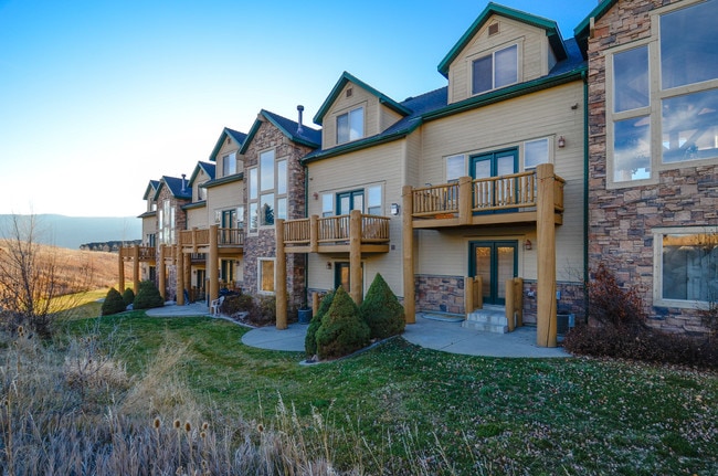 Building Photo - 3612 N Huntsman Path