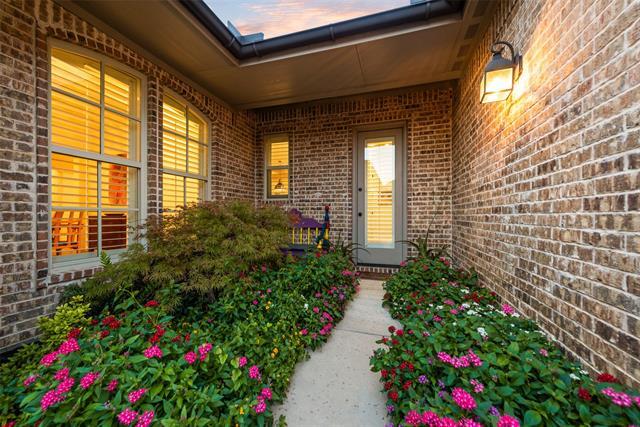 Building Photo - 701 Winding Ridge Trail