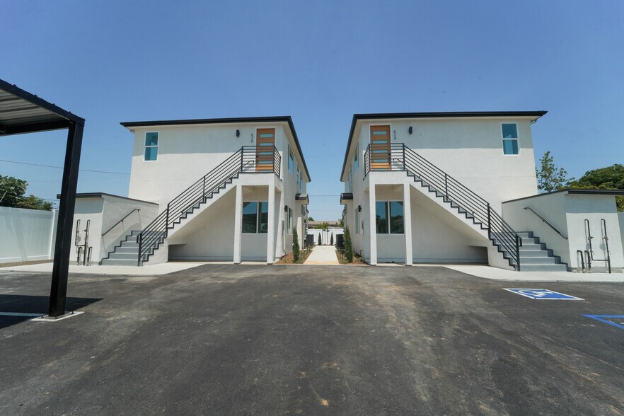 Building Photo - 630 N Juniper St