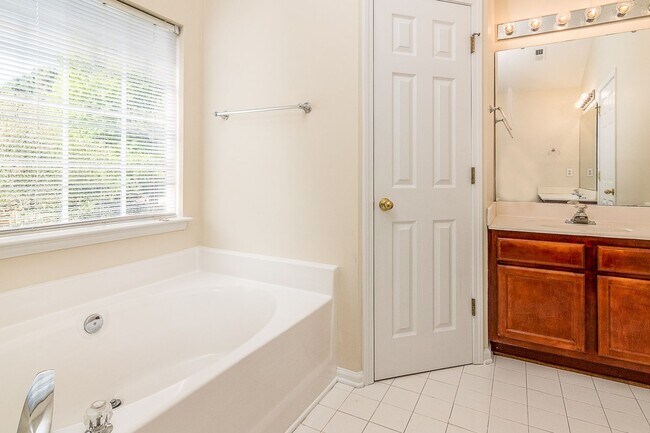 Building Photo - Morrison Plantation