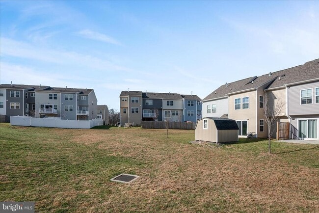 Building Photo - 35 Mengel Rd