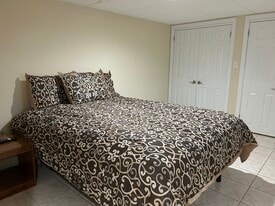 Building Photo - 34 Berdine Ct