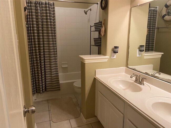 Building Photo - 2119 Coldwater Bridge Ln