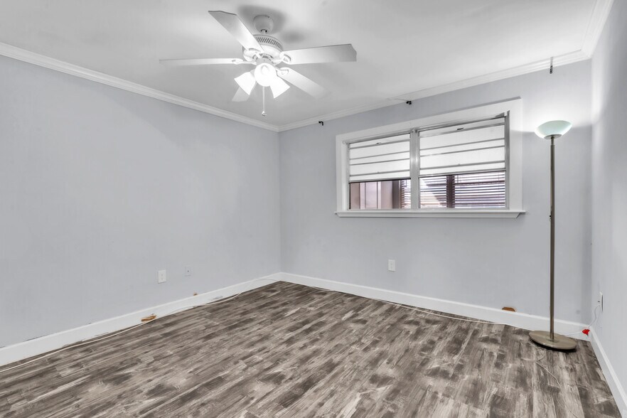 Living Room - 5850 18th St N