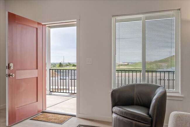 Building Photo - 1756 Richard Martin Dr