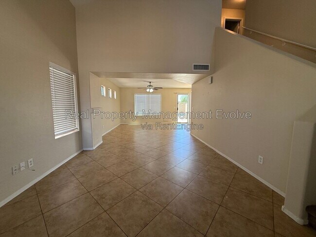 Building Photo - 1813 S 63rd Dr
