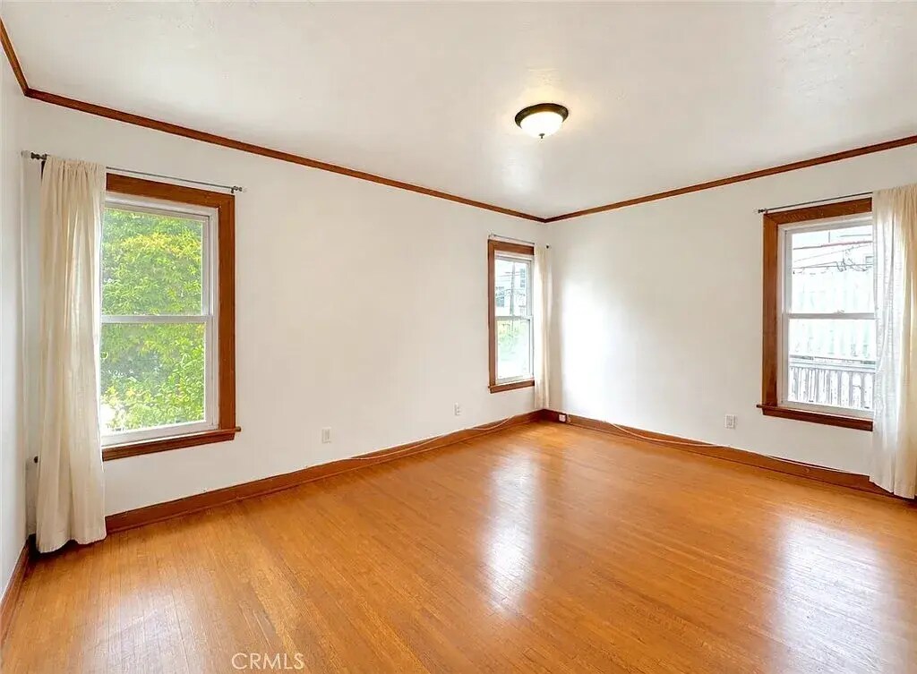 Building Photo - 6622 W 6th St