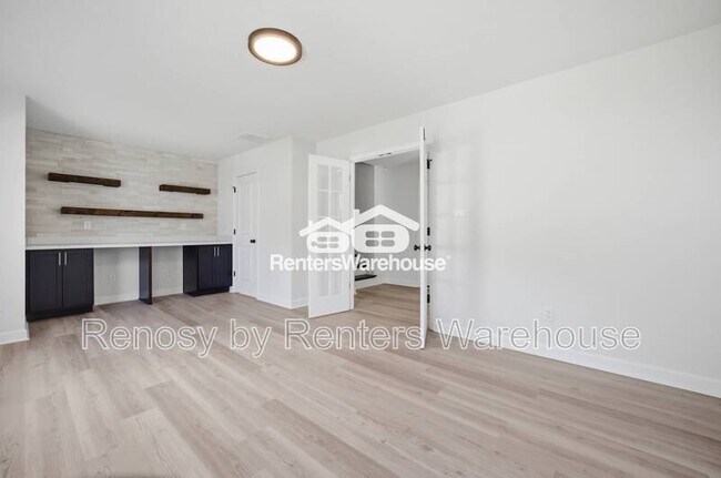 Building Photo - 1005 Opal St