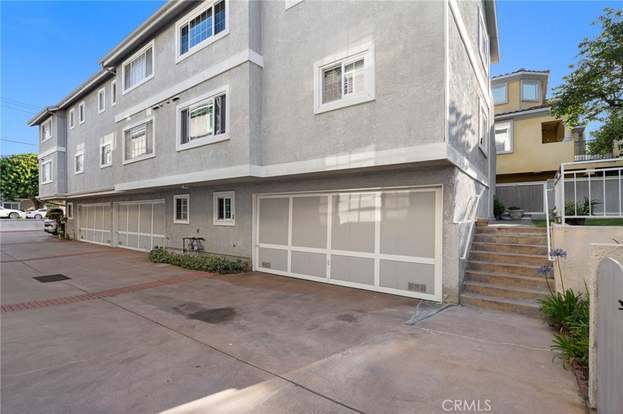 Building Photo - 2607 Vanderbilt Ln