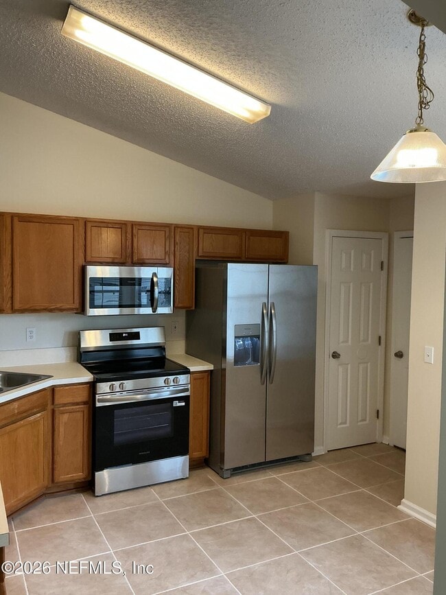 Building Photo - 2892 Golden Pond Blvd