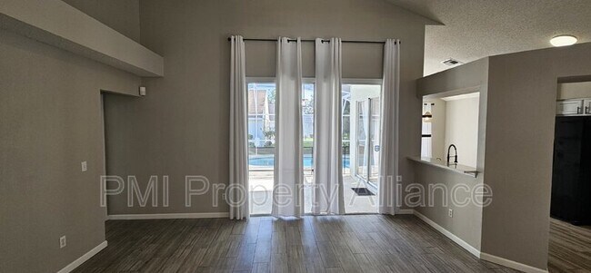 Building Photo - 4902 Monarch Ln