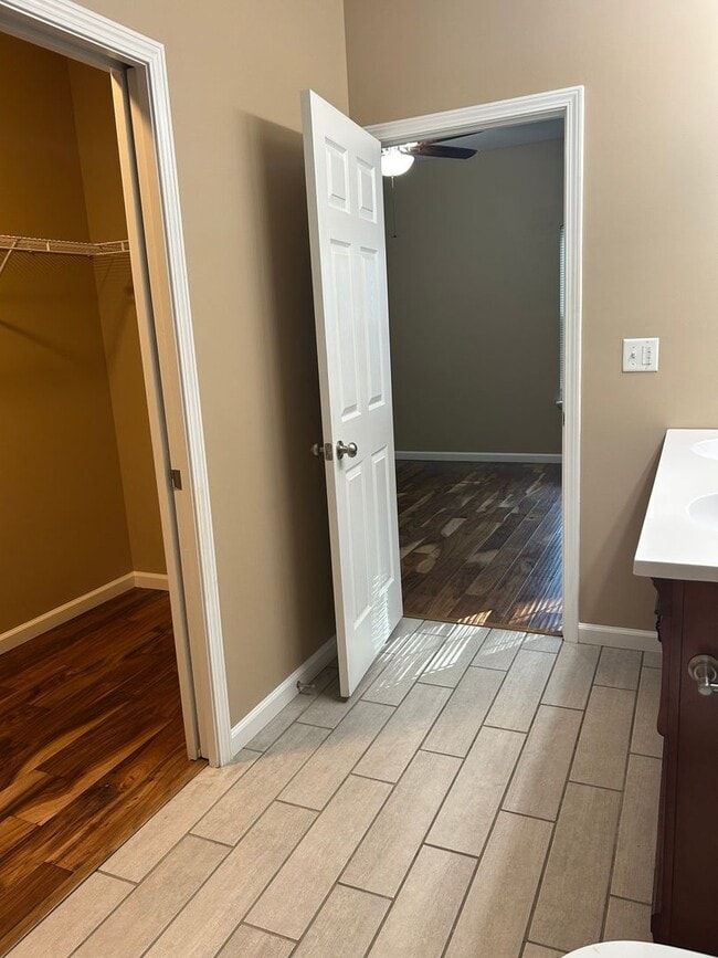 Building Photo - 3051 Bluster Ct