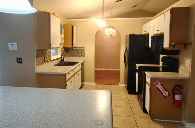 Building Photo - 326 Hanging Moss Rd