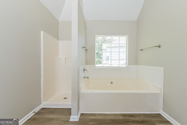 Building Photo - 117 Meadow Creek Ct