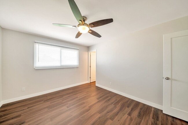 Building Photo - Great 6 Bedroom home near ASU with large BASEMENT