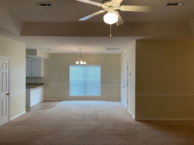 Building Photo - Wakefield - One Story Townhome!