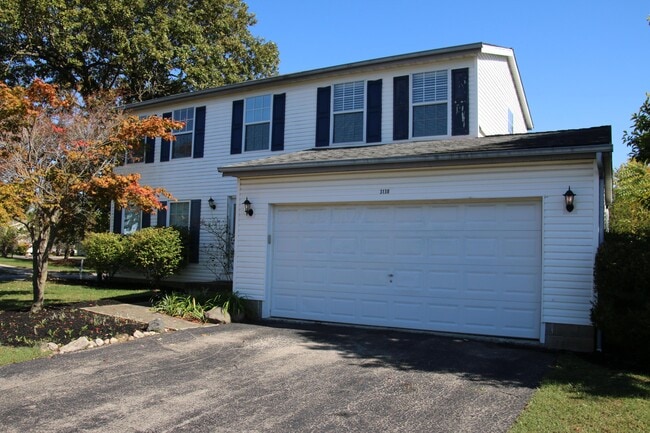 Primary Photo - 3130 Castlebrook Ave