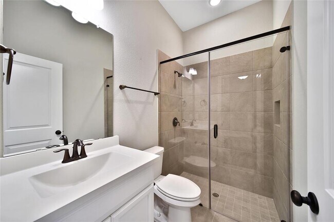Building Photo - 32193 Park Plains Dr