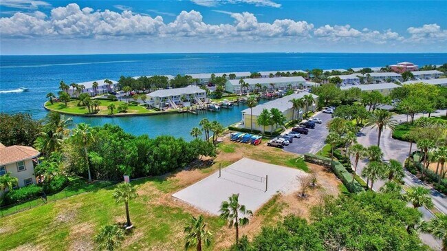 Building Photo - 5006 Starfish Dr SE