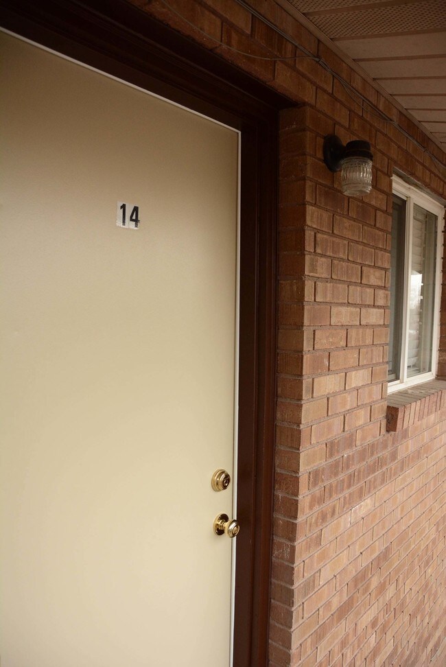 Building Photo - 1127 E 960 S