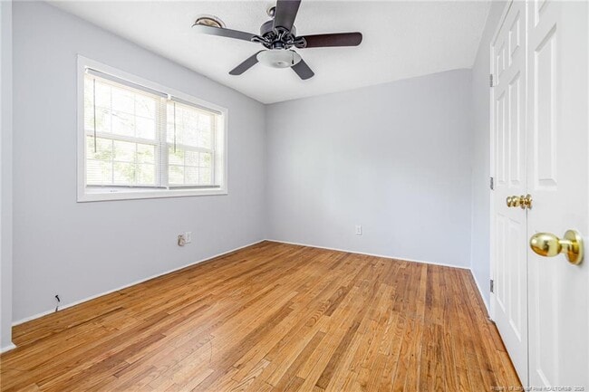 Building Photo - 2328 Barrington Cir