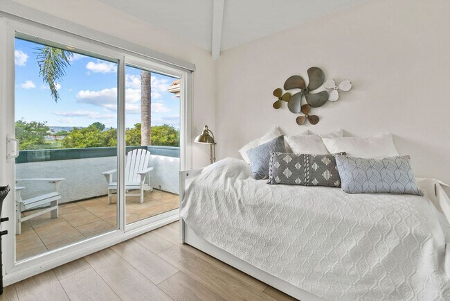 Building Photo - Furnished Coastal Retreat with PANORAMIC Ocean Views!