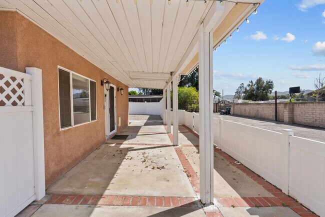 Building Photo - 4576 Adam Rd