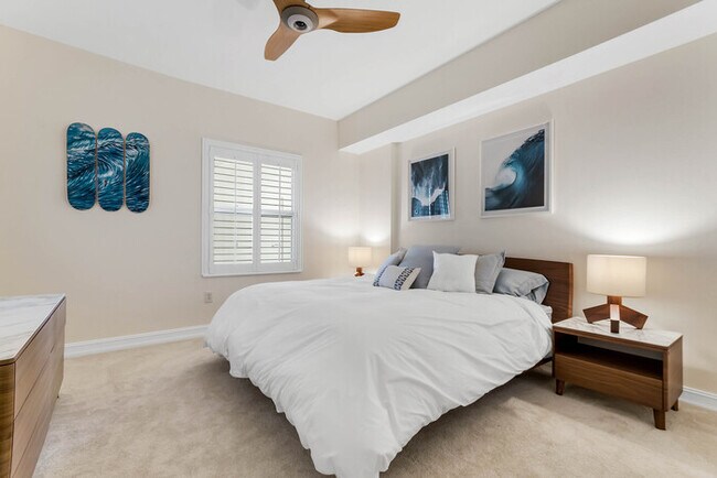 Building Photo - Whitley Bay - Waterview Condo for Rent