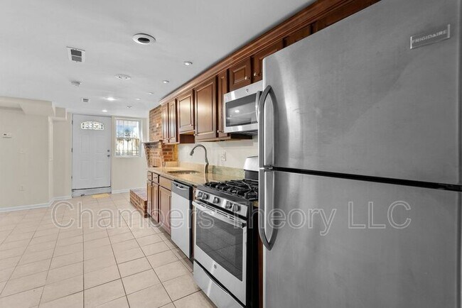 Building Photo - 533 Florida Ave NW