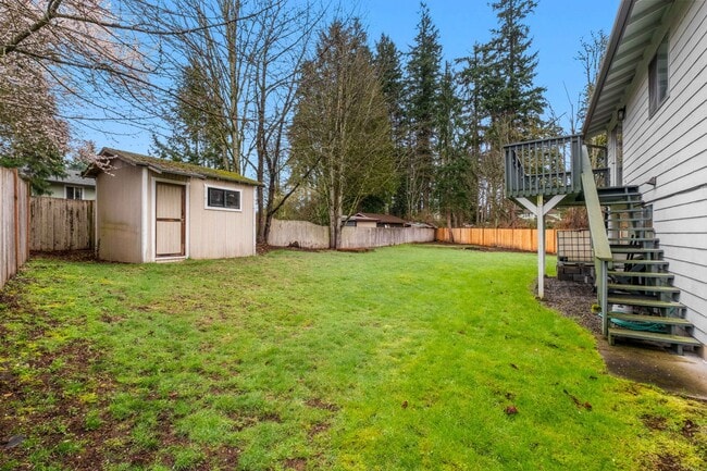 Building Photo - 3bd/1.75ba Mountlake Terrace Home