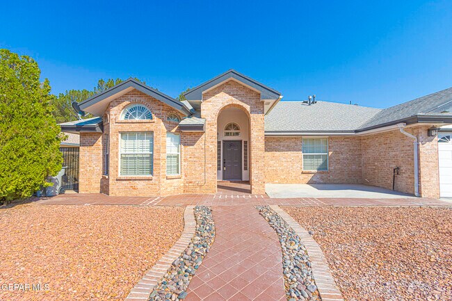 Building Photo - 2266 Nancy McDonald Dr