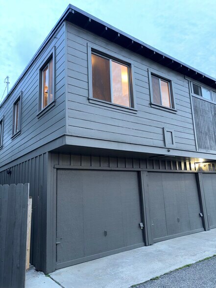 Building Photo - 515 Rockledge St