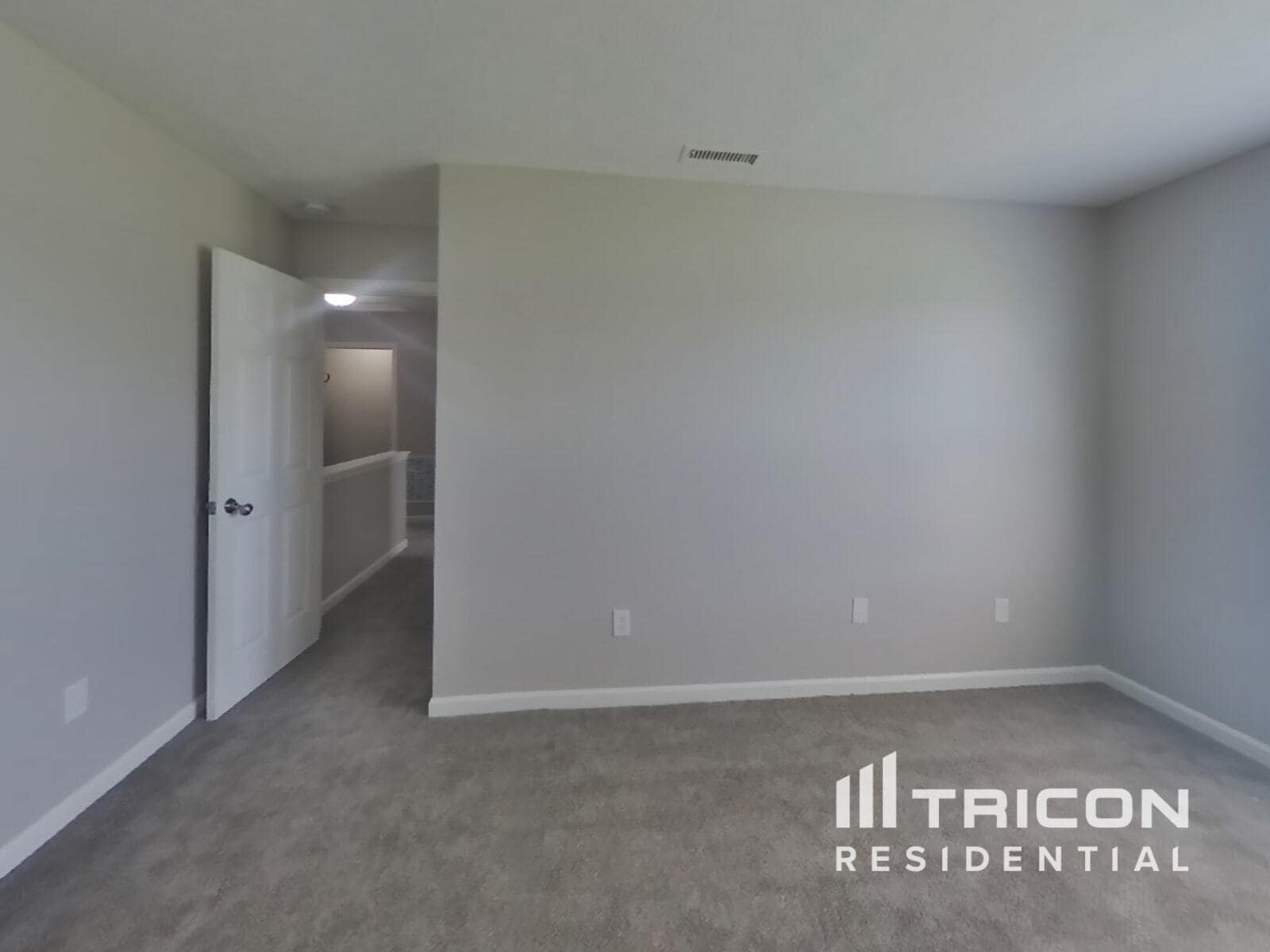 Building Photo - 3215 Brandenburg Dr