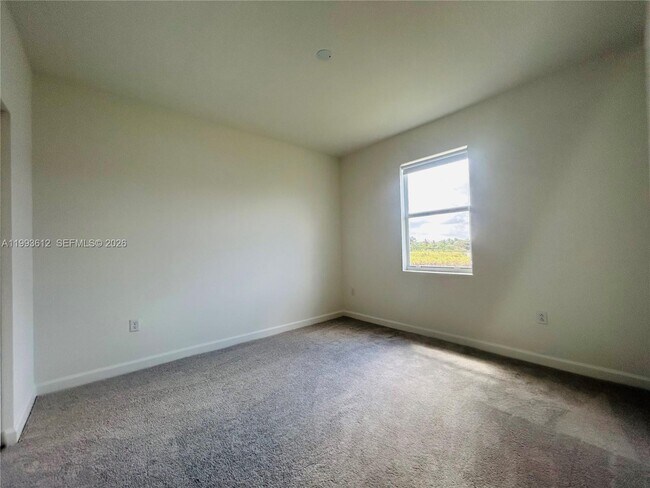 Building Photo - 19404 SW 339th Ter