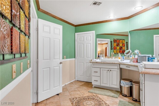 Building Photo - 2217 Harbor Cliff Dr