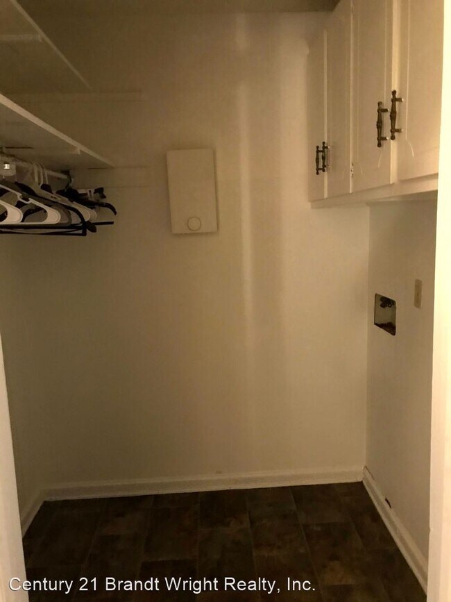 Building Photo - 3 br, 2.5 bath House - 3566 Carter Hill Road