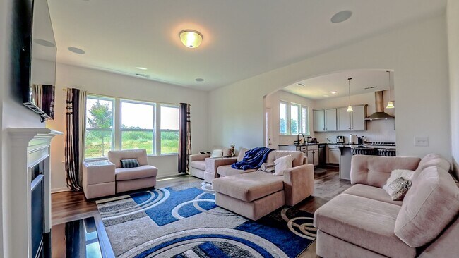 Building Photo - A stylish and modern single-family home wi...