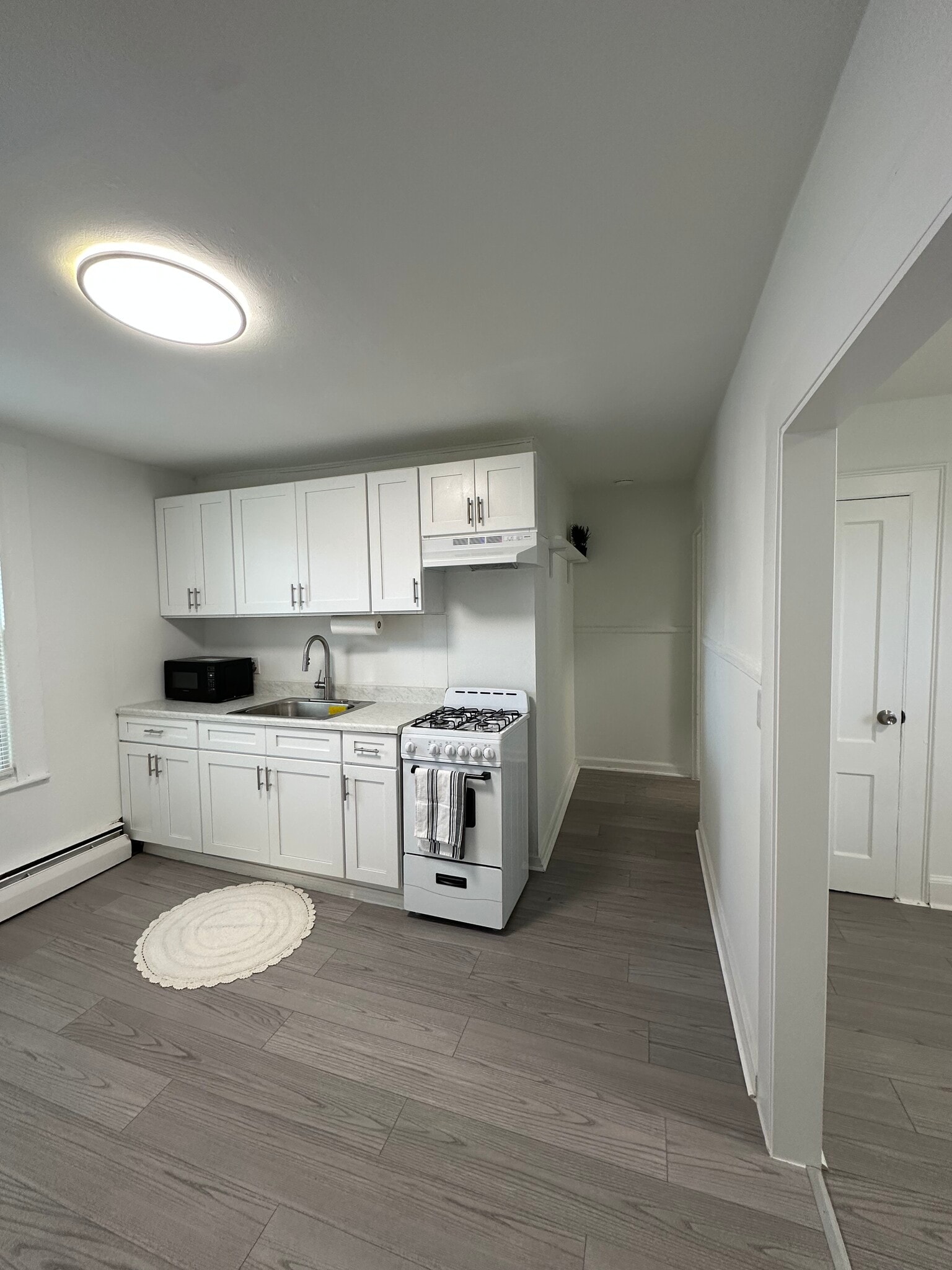 Building Photo - 176 Pearl St