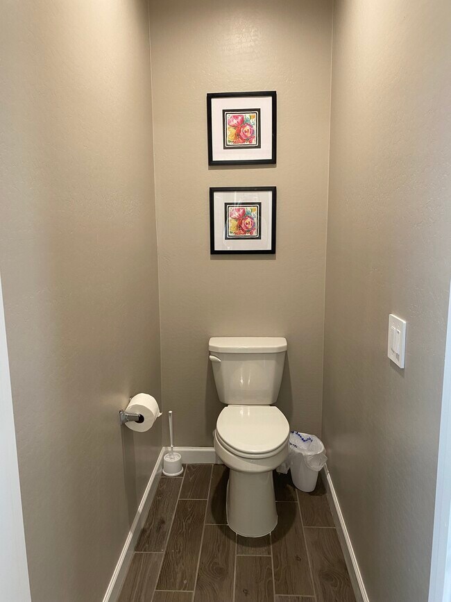 Building Photo - 24085 W Ripple Rd