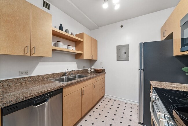 Building Photo - Expansive Little Italy 1 Bedroom at Acqua ...