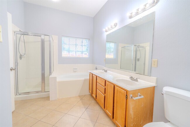 Building Photo - 13710 Sablegarden Ln