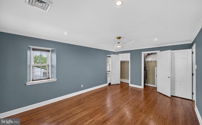 Building Photo - 1512 Wilson St